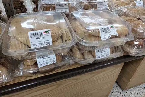 Maple Leaf Bakery photo 1